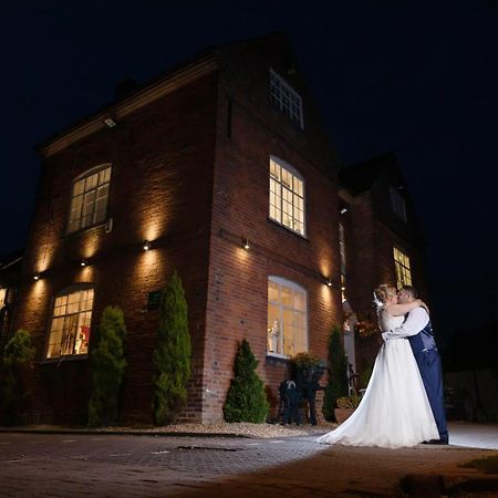 The Barns Hotel Cannock Exteriér fotografie